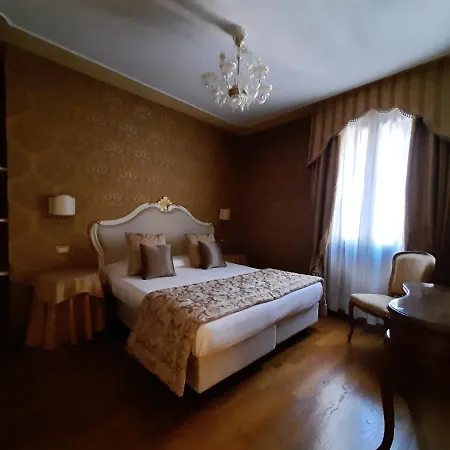 Bed & Breakfast Murano Palace