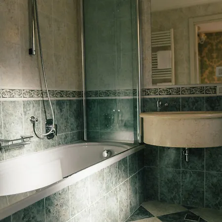 Oda ve Kahvaltı Murano Palace 4*