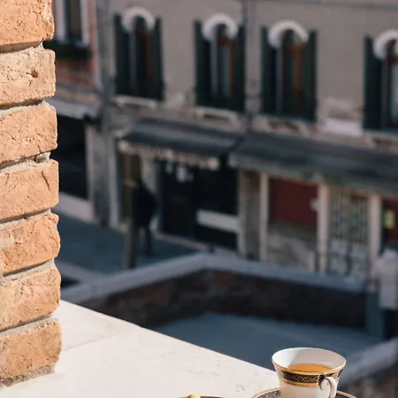 Murano Palace Oda ve Kahvaltı 4*