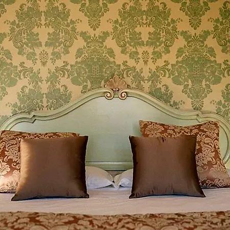 Palace Bed & Breakfast