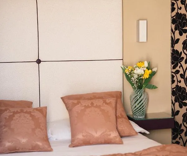 Nocleg ze śniadaniem Murano Palace 4*