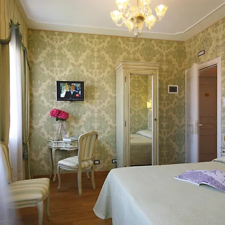 Murano Palace فندق مبيت وإفطار